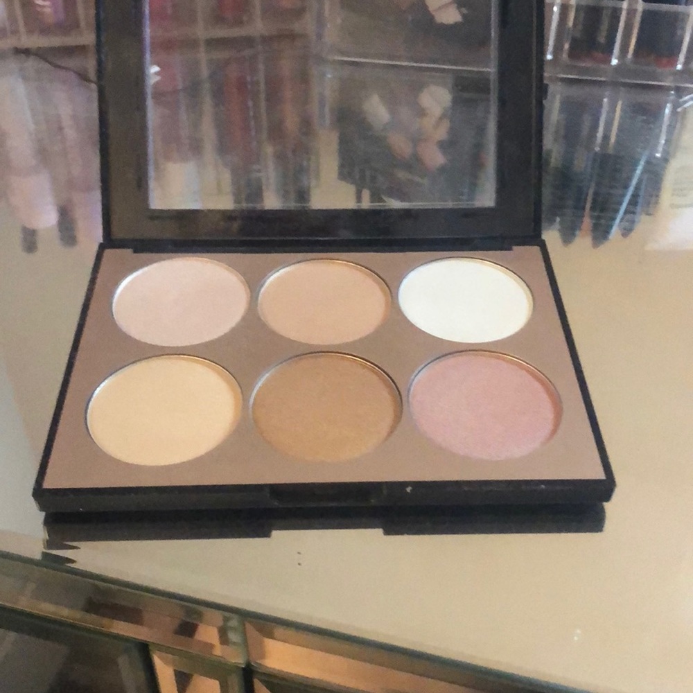 sephora brand highlighter palette